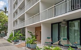 Romer House Waikiki - Adults Only